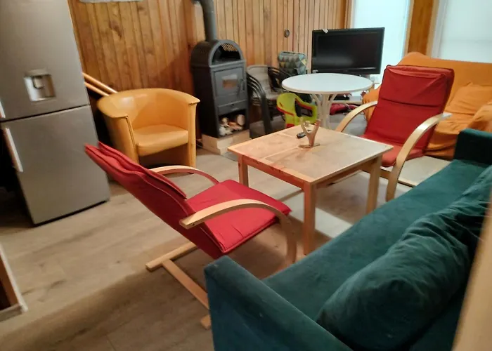 Lesna Chata Kuracyjna Nad Rzeka Z Sauna W Borach Tucholskich